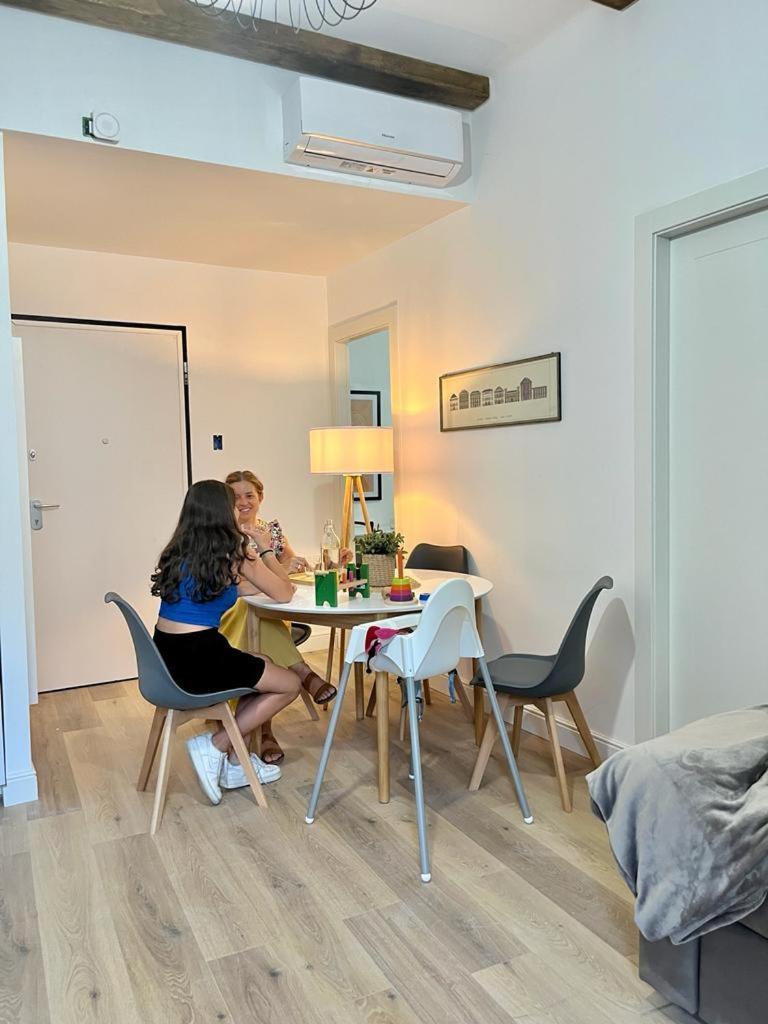 Happy Family Apartments Vigne Генуя Екстер'єр фото